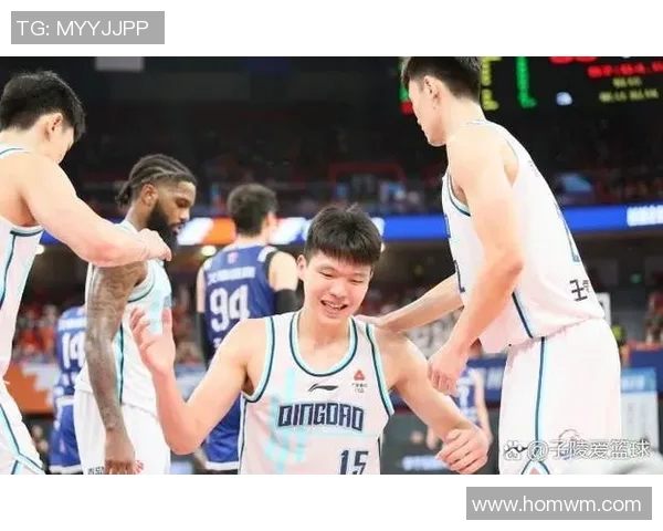 南京网球队以98分领跑世锦赛积分榜展现强大实力与团队合作精神