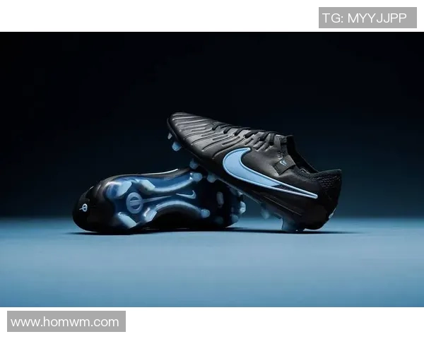 足球明星的球鞋收藏揭秘数量惊人背后的故事与价值分析 足球明星的球鞋收藏揭秘数量惊人背后的故事与价值分析